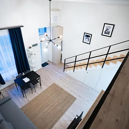 Apartment Downtown *